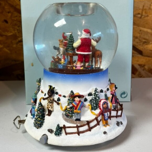 PARTYLITE Santa At His Shop Tealight Globe - Picture 3 of 5